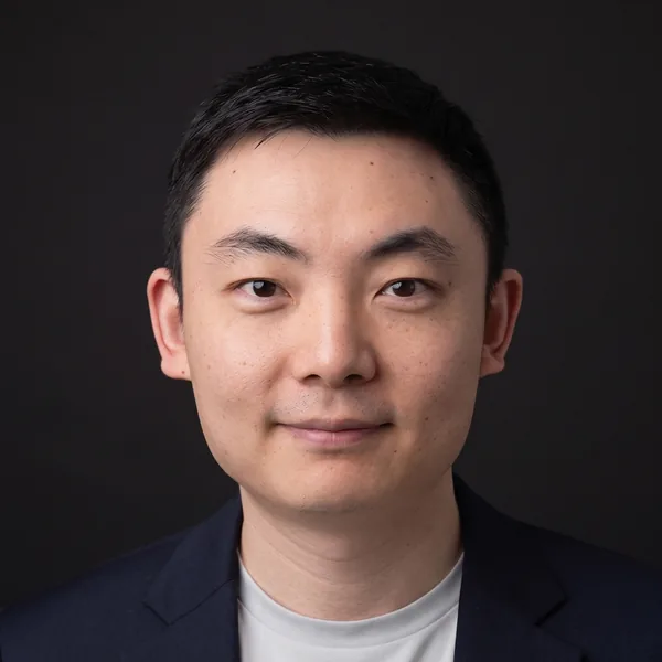 Anran Li headshot